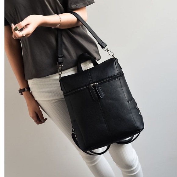 RESTOCKED💕Lyla Black Mini Backpack 💕 - Picture 2 of 7